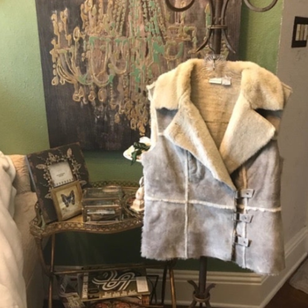 Newport News RABBIT FURR JACKET SIZE L